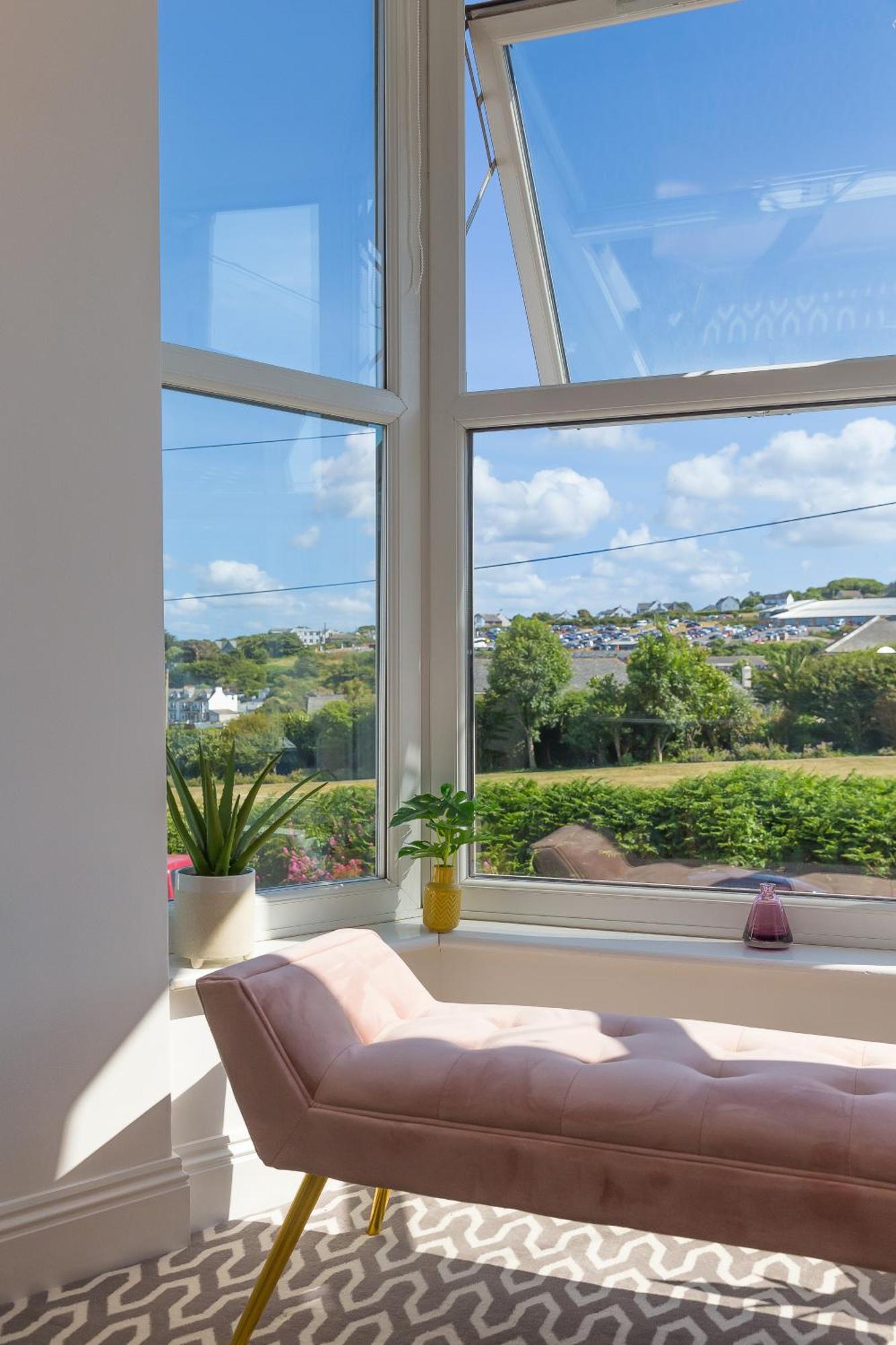 St Ives Seabreeze 3 - Seaview & Parking 아파트 외부 사진